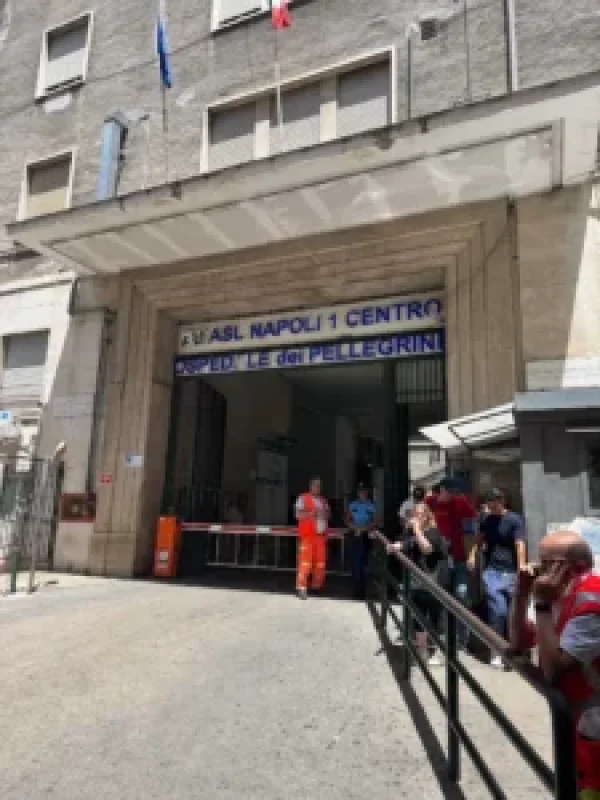 Chi è Umberto Catanzaro: il 22enne ferito in via San Mattia a Napoli e morto oggi al Pellegrini