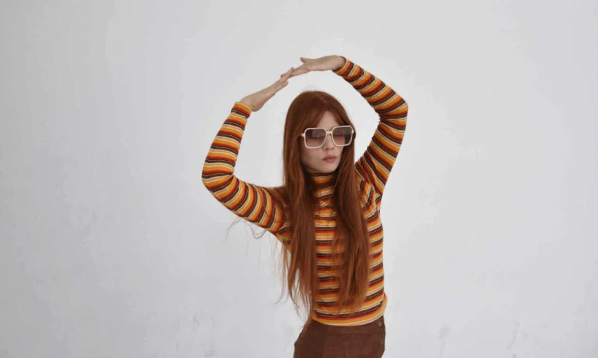 Intervista esclusiva a Shizarina: «Il pop non è una gabbia: i sentimenti meritano serietà»