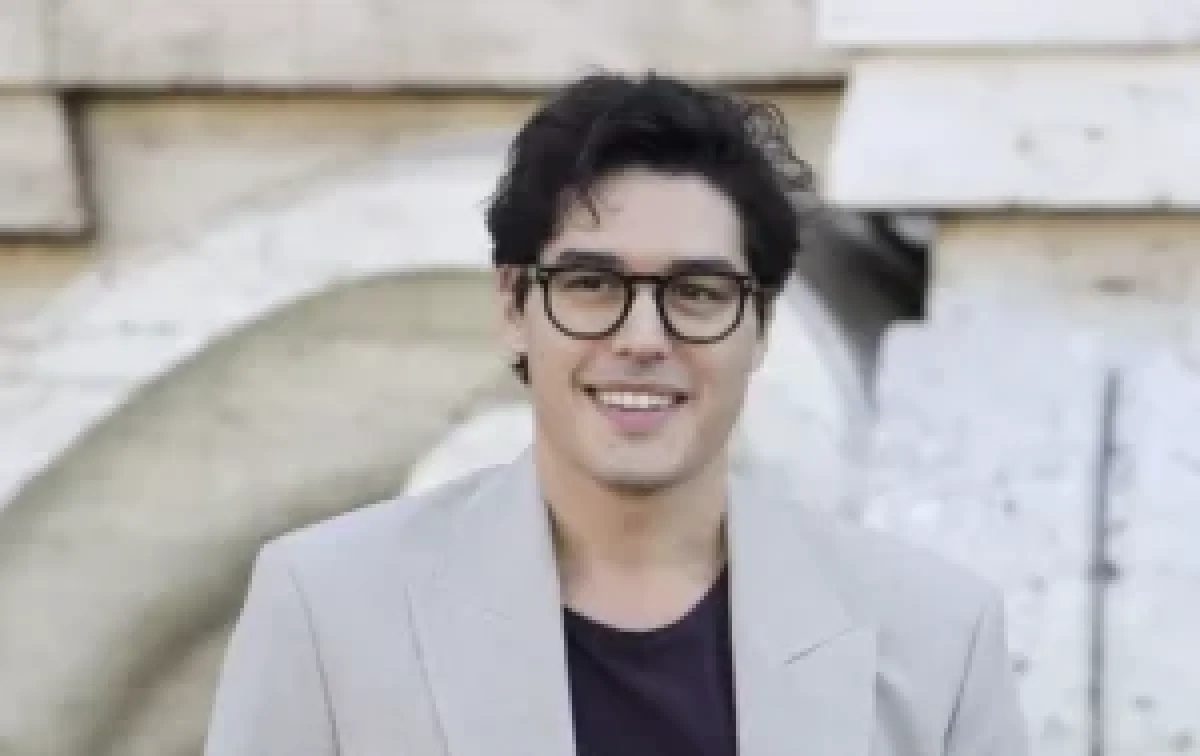 Chi é Cristiano Caccamo? Età, vita privata, carriera, film, libri